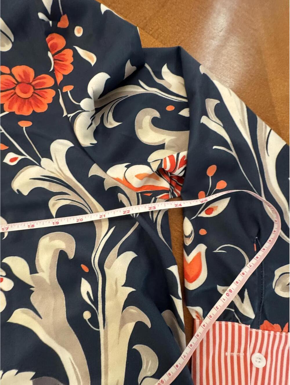 Floral Patterned Long Sleeve Blouse with Contrast Cuffs and Collar 2-103 - Picture 2 of 4